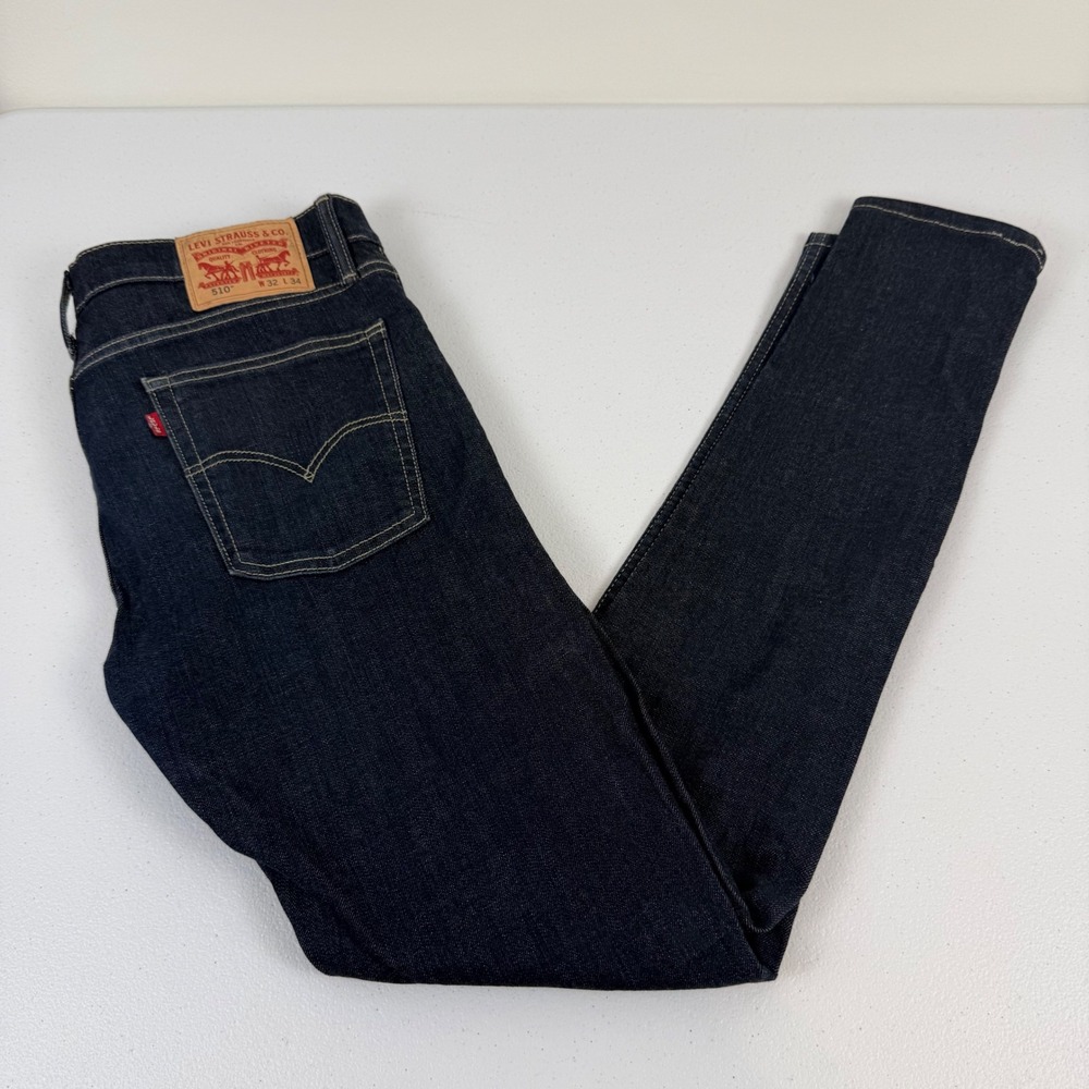 Levis 510 Skinny Fit Jeans Mens 32x34 Dark Indigo Blue Denim 05510-0612